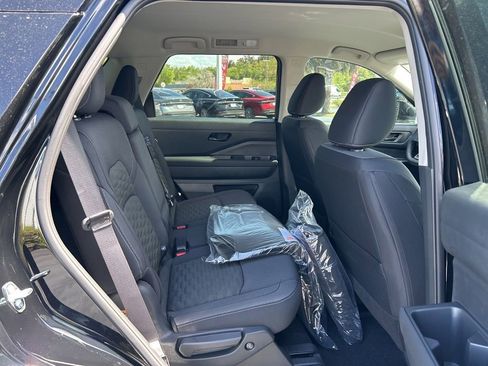 New 2026 Nissan Pathfinder SV FWD image 45