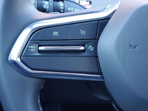 Certified 2024 Honda Prologue Touring image 13