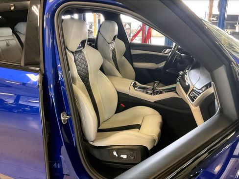 Used 2021 BMW X6 M w/ Competition Package image 8