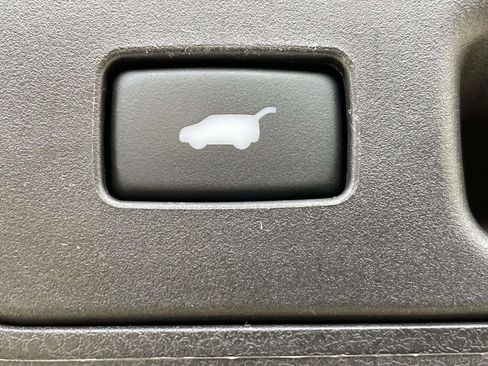 Used 2020 Acura MDX SH-AWD image 11