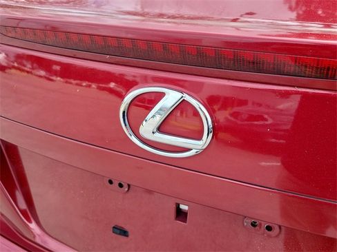 Used 2010 Lexus IS 250C image 9