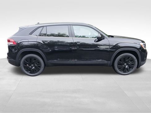 New 2026 Volkswagen Atlas Cross Sport SE AWD/4WD image 6