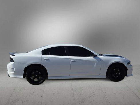 Used 2020 Dodge Charger R/T w/ Driver Convenience Group RWD image 9