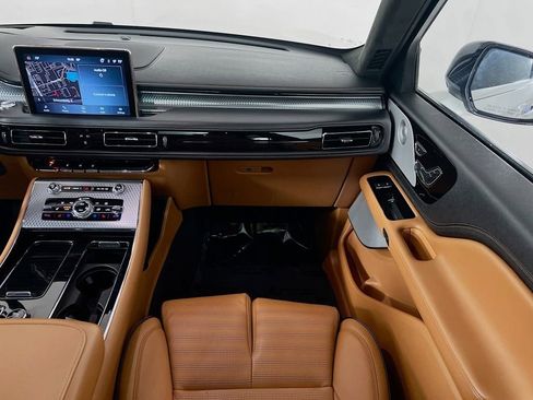 Used 2023 Lincoln Aviator Black Label w/ Dynamic Handling Package image 24