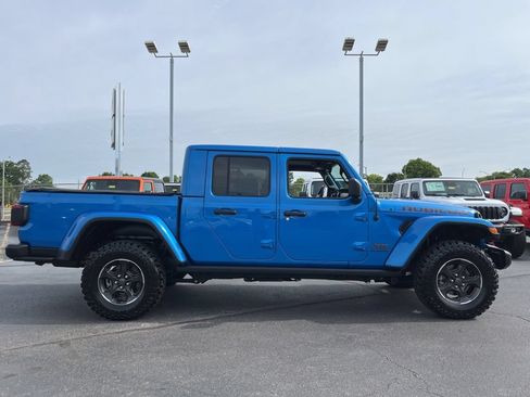 Used 2023 Jeep Gladiator Rubicon w/ LED Lighting Group AWD/4WD image 60