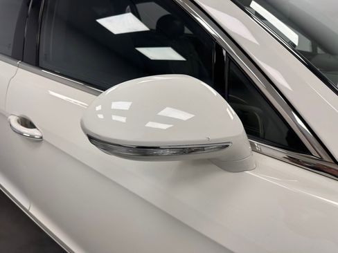 Used 2016 Bentley Flying Spur V8 image 15