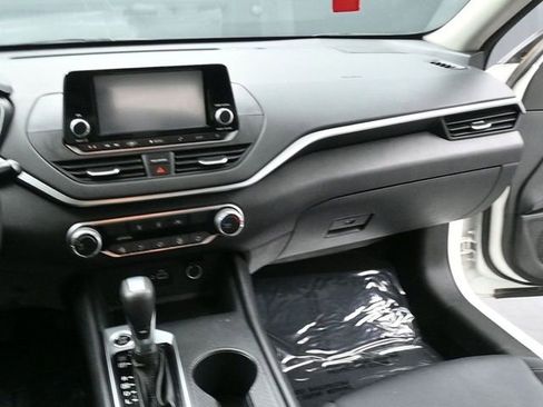 Used 2021 Nissan Altima 2.5 S image 16