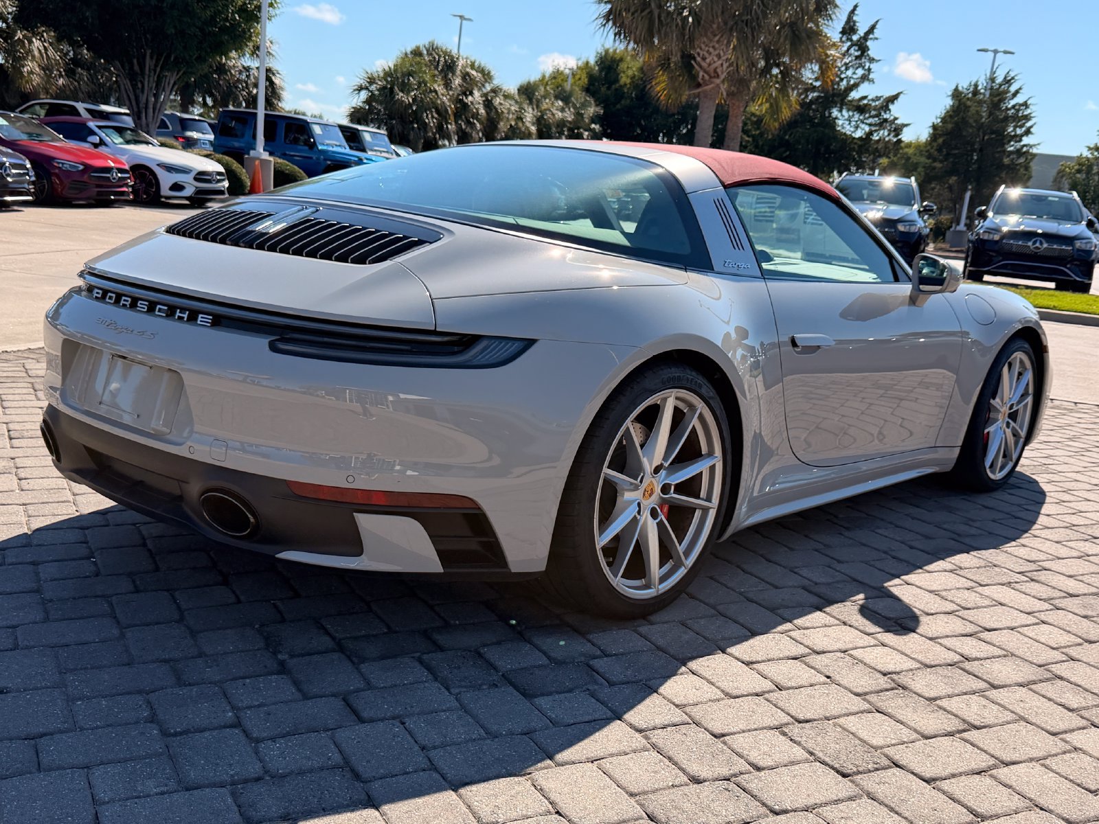 Used 2022 Porsche 911 Targa 4S AWD/4WD image 7