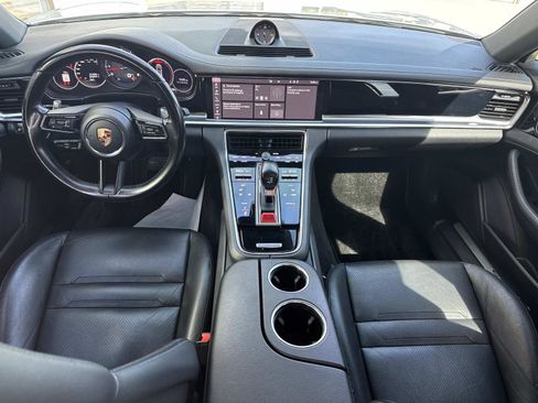 Used 2021 Porsche Panamera Base image 15