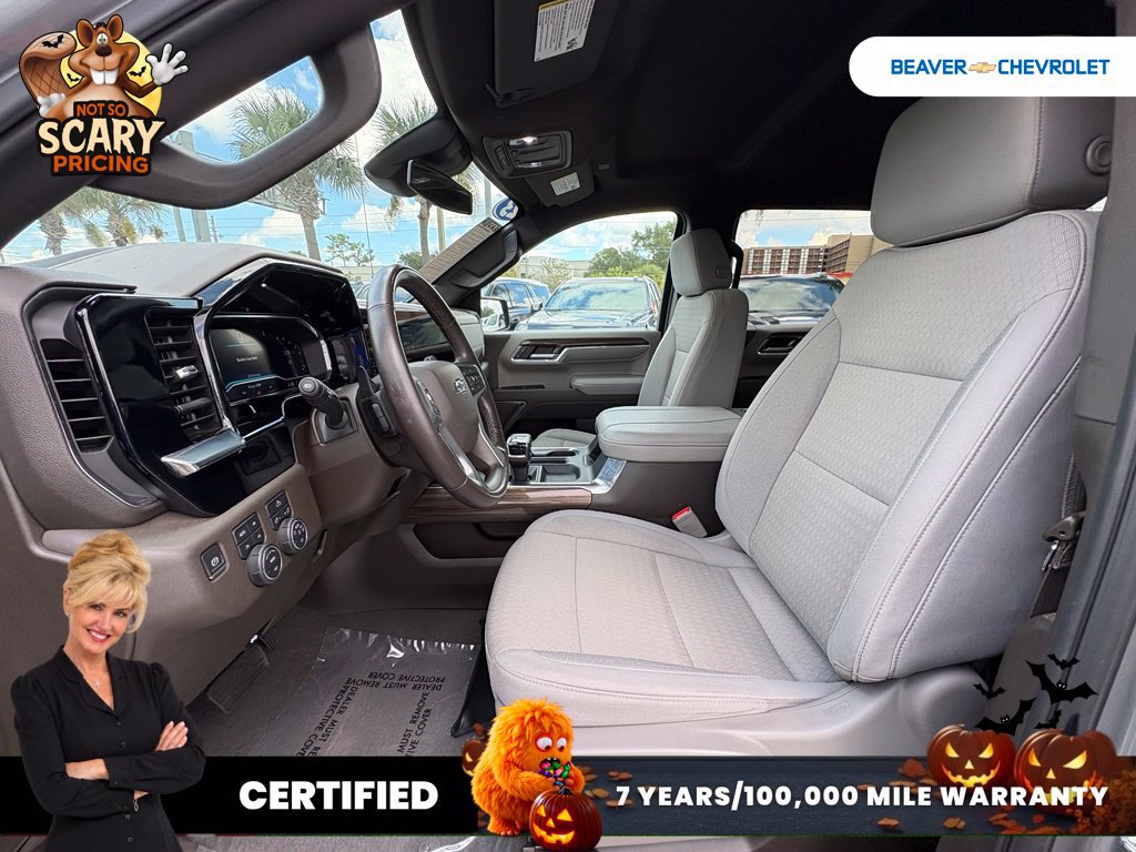Used 2023 Chevrolet Silverado 1500 RST w/ Z71 Off-Road Package AWD/4WD image 13