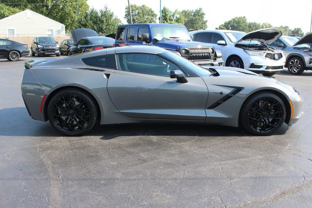 Used 2016 Chevrolet Corvette Stingray Coupe w/ Battery Protection Package RWD image 10