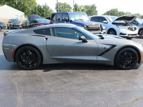 Used 2016 Chevrolet Corvette Stingray Coupe w/ Battery Protection Package RWD image 10