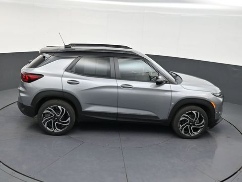 Used 2025 Chevrolet TrailBlazer RS FWD image 18