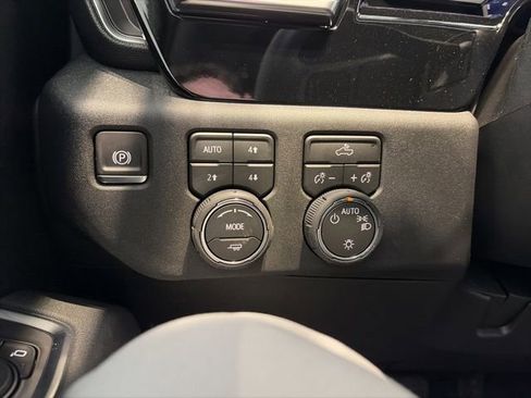 New 2026 Chevrolet Silverado 1500 LT AWD/4WD image 14