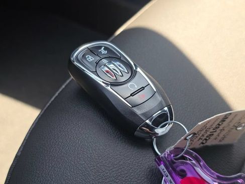 New 2026 Buick Envista Sport Touring w/ Convenience I Package FWD image 32