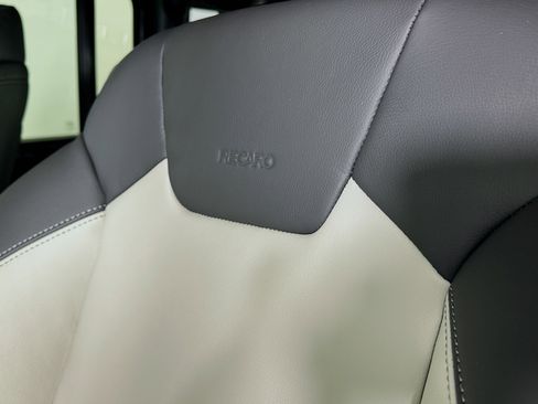 New 2025 INEOS Grenadier Fieldmaster Edition image 40