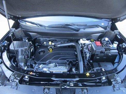 Certified 2026 Chevrolet Equinox LT w/ Convenience Package II image 9