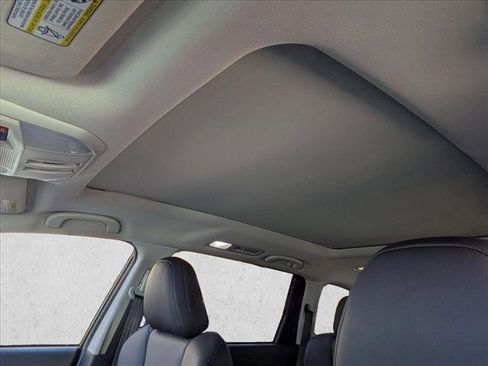 New 2025 Subaru Ascent Limited image 22