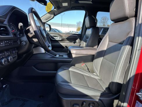 Used 2021 Chevrolet Tahoe Z71 w/ Z71 Off-Road Package image 22