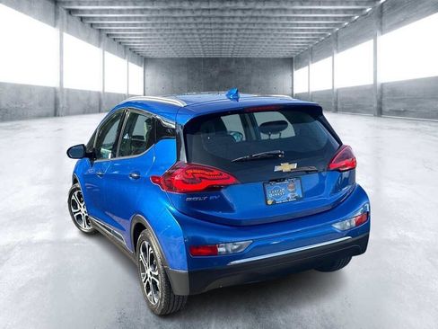 Used 2019 Chevrolet Bolt Premier w/ Infotainment Package image 3