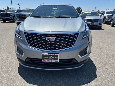 Used 2023 Cadillac XT5 Premium Luxury image 2