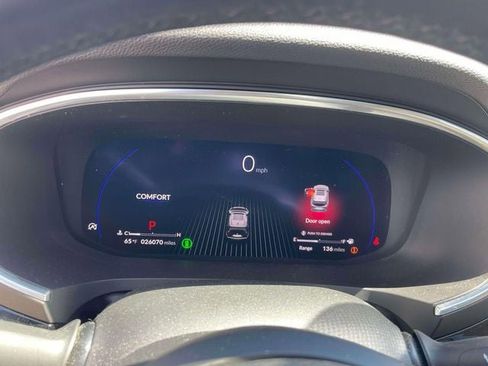 Used 2023 Acura MDX SH-AWD image 24