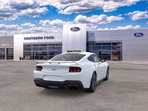 New 2026 Ford Mustang GT w/ GT Performance Package RWD image 9