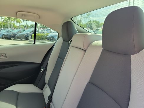 Used 2026 Toyota Corolla LE FWD image 13