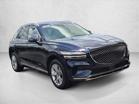 Used 2023 Genesis GV70 2.5T AWD/4WD image 3