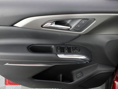 New 2026 Chevrolet Traverse LT w/ LPO, Floor Liner Package FWD image 13