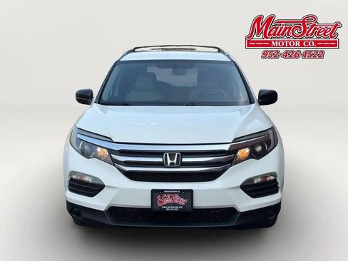 Used 2016 Honda Pilot LX image 2
