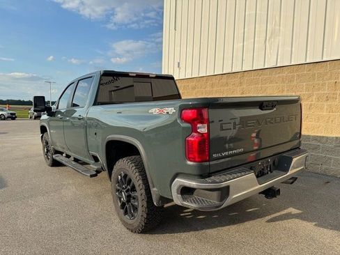 Used 2025 Chevrolet Silverado 2500 LT image 7