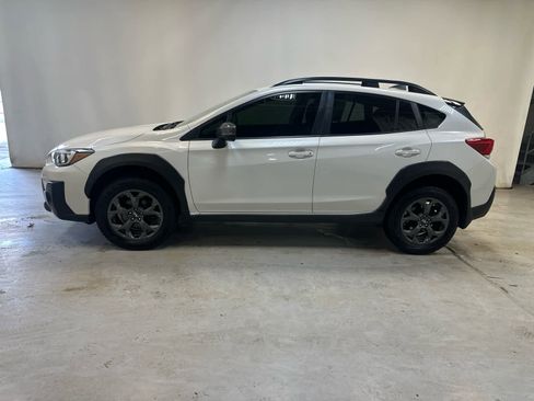 Used 2022 Subaru Crosstrek 2.5i Sport w/ Moonroof Package AWD/4WD image 10
