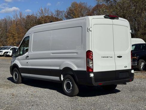 New 2026 Ford Transit 250 148 Medium Roof w/ Load Area Protection Package RWD image 5