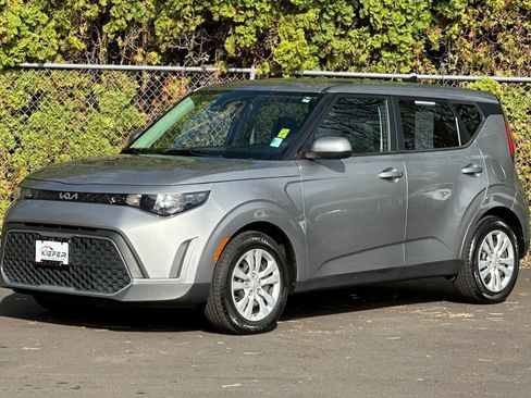 Certified 2023 Kia Soul LX image 8