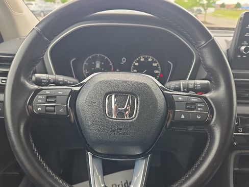 Used 2023 Honda Pilot EX-L image 14
