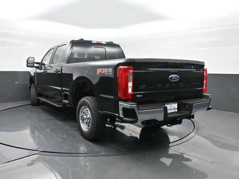 New 2025 Ford F250 XL image 39