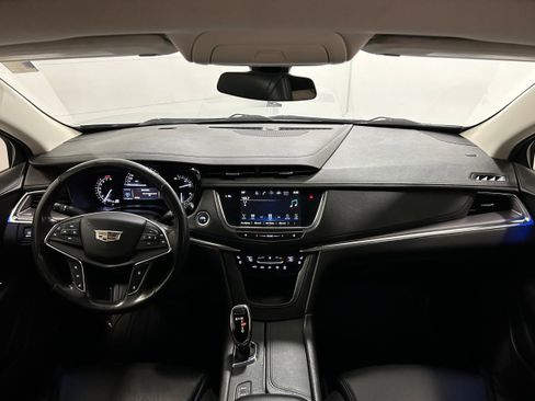 Used 2019 Cadillac XT5 Premium Luxury AWD/4WD image 14