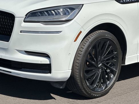 Used 2023 Lincoln Aviator Reserve w/ Equipment Group 201A AWD/4WD image 7
