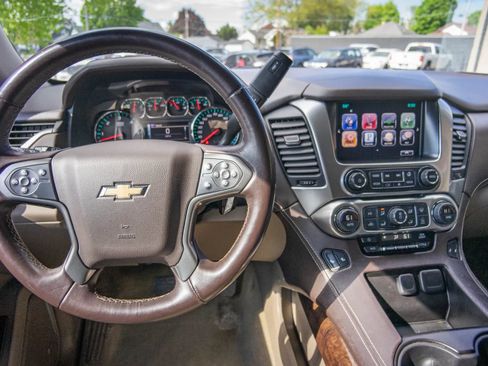 Used 2016 Chevrolet Tahoe LT AWD/4WD image 10