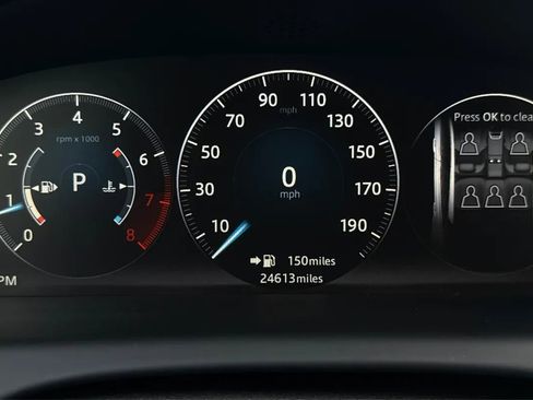 Used 2016 Jaguar XJ R-Sport RWD image 11