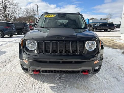 Used 2023 Jeep Renegade Trailhawk image 8