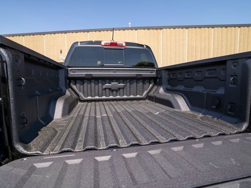 New 2025 Chevrolet Colorado LT w/ LT Convenience Package image 35