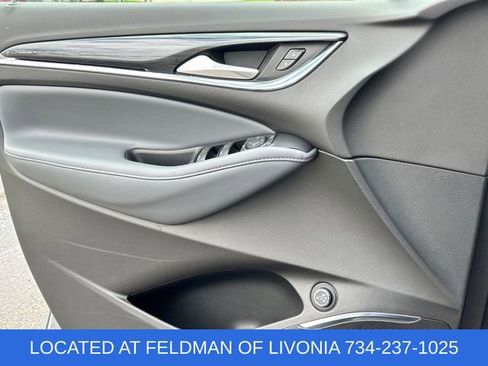 Certified 2024 Buick Enclave Essence w/ Sport Touring Edition FWD image 21