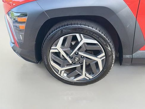 Used 2026 Hyundai Kona SEL Premium FWD image 28