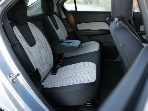 Used 2015 Chevrolet Equinox LS image 23