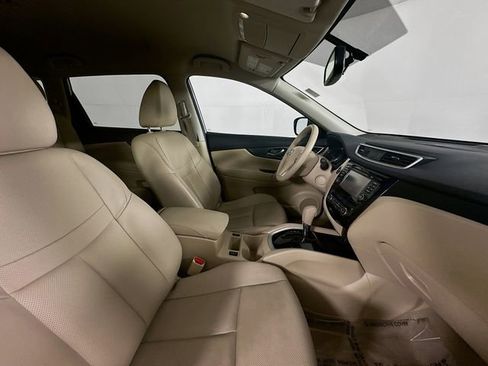 Used 2014 Nissan Rogue SL FWD image 26