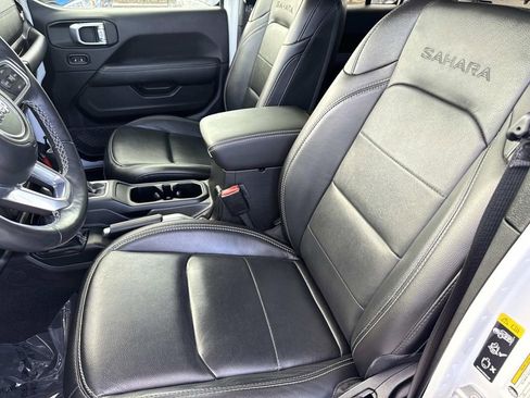 Used 2021 Jeep Wrangler Unlimited Sahara image 20