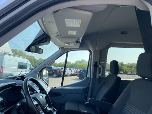 Used 2017 Ford Transit 150 XLT image 14