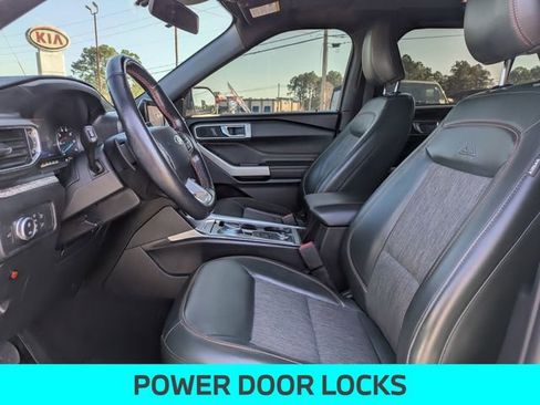 Used 2022 Ford Explorer Timberline image 14